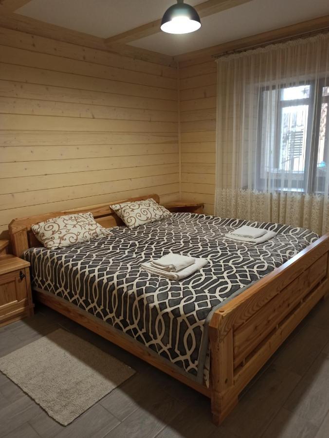 Brand New 2020 Specious Apartment Druzi 2 Poljanytsja Eksteriør bilde