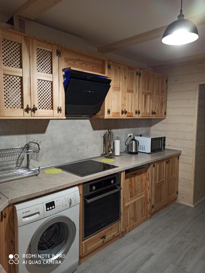 Brand New 2020 Specious Apartment Druzi 2 Poljanytsja Eksteriør bilde