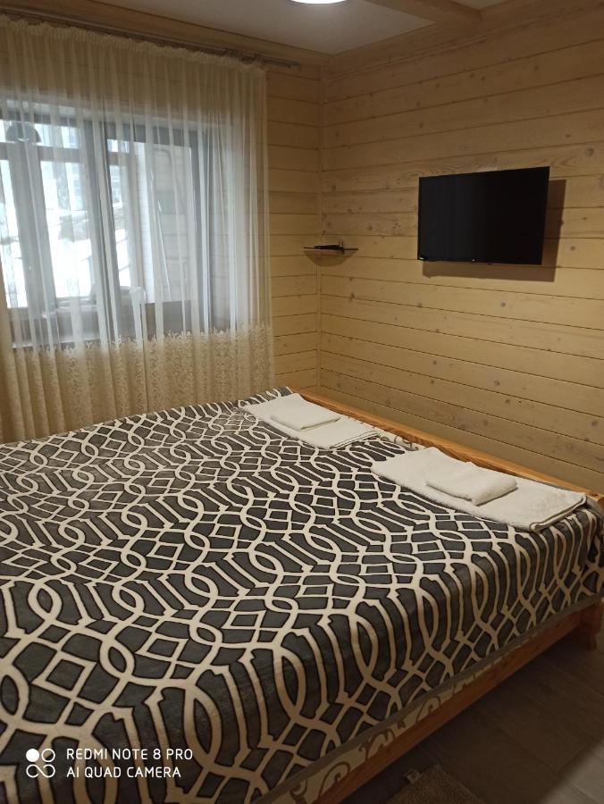 Brand New 2020 Specious Apartment Druzi 2 Poljanytsja Eksteriør bilde